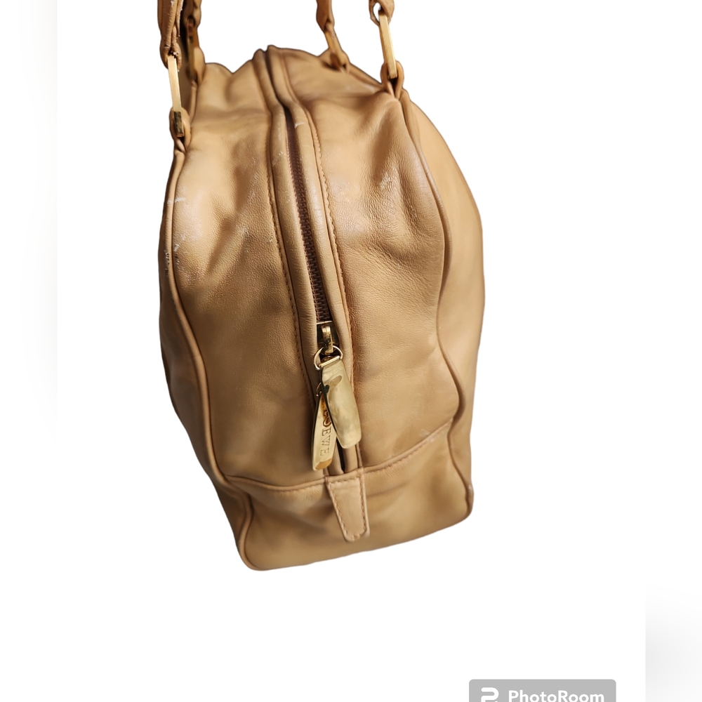 LOEWE Bundle - Picture 12 of 16